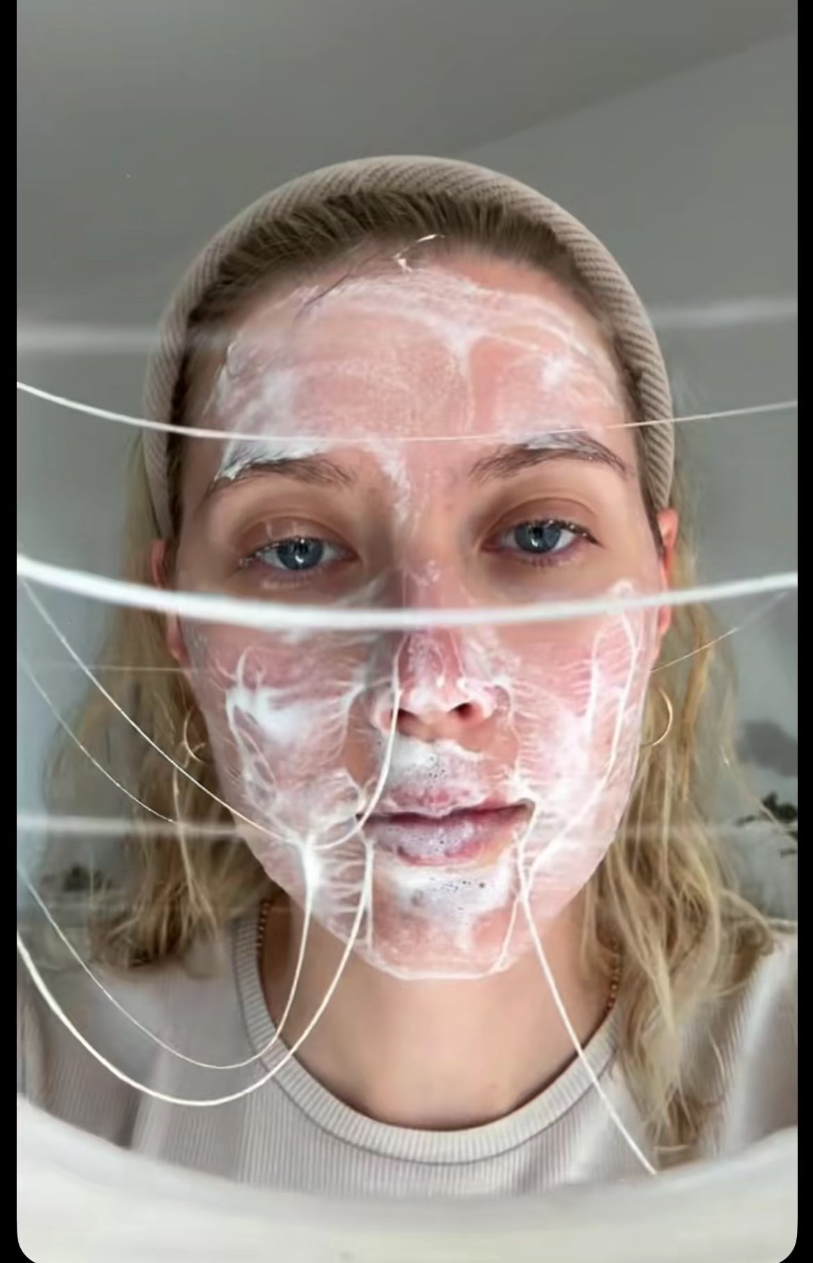 Load video: Anua 7 Rice Ceramide Cleansing Powder 40 g